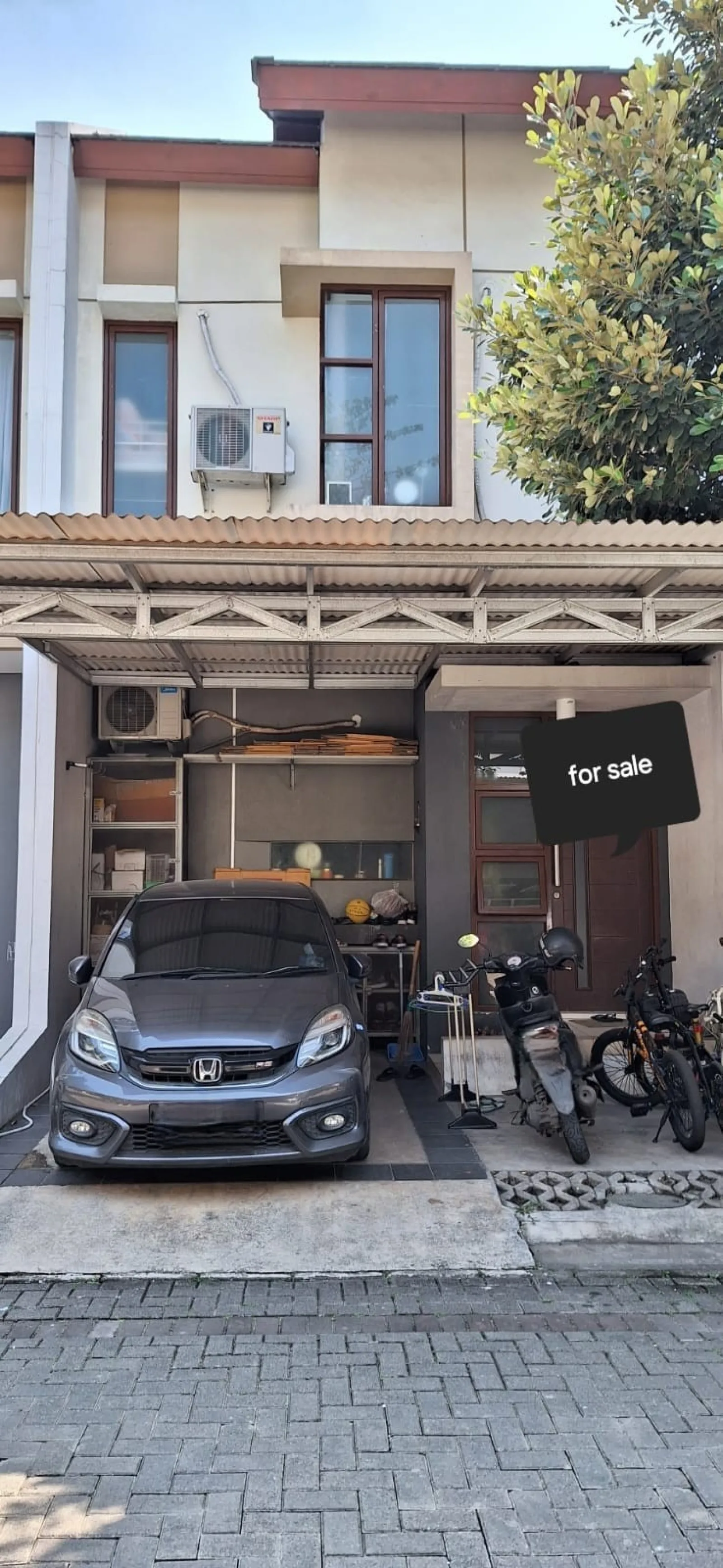 Rumah Dijual di Serpong, 2 Lantai Furnished Harga di Bawah 1 Miliar SHM
